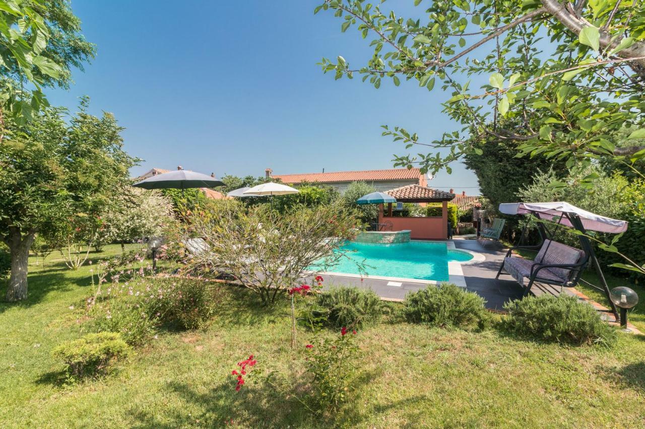 Country House Apartments 普拉 外观 照片
